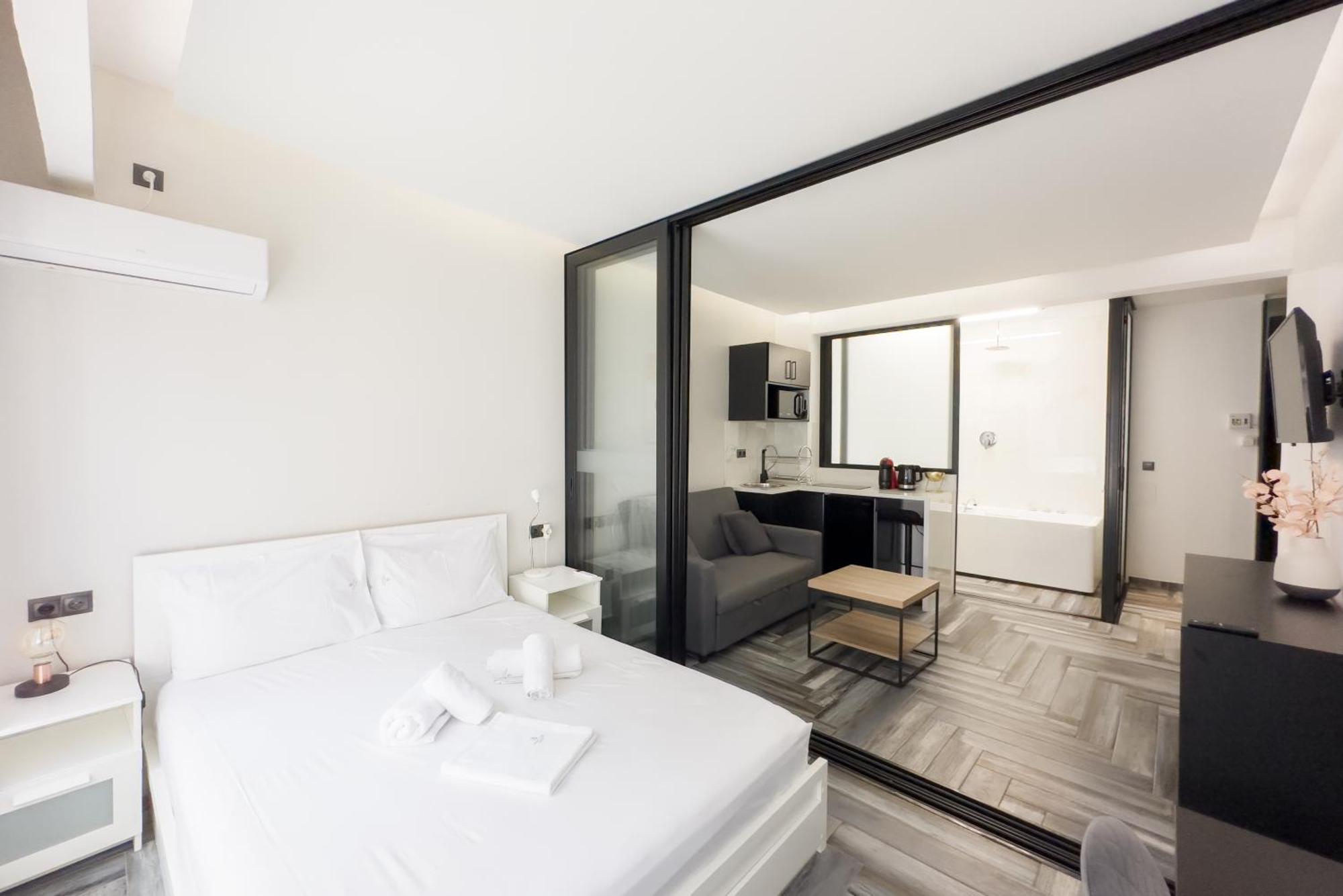 Athenian Dream Suite ภายนอก รูปภาพ
